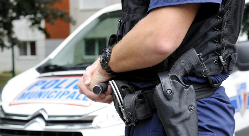 Lire la suite à propos de l’article Amiens, ville sûre : L’évolution nécessaire vers une police municipale armée
