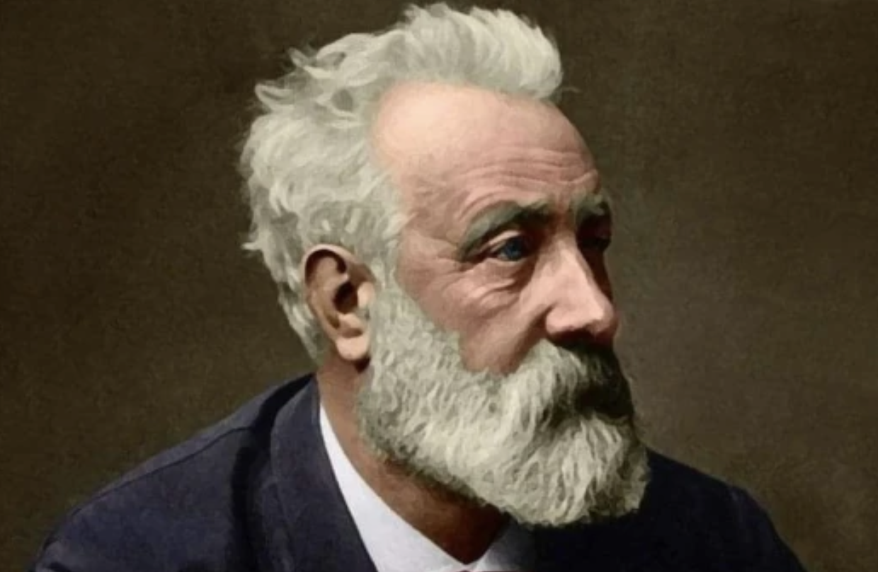 Lire la suite à propos de l’article Amiens au-delà de Jules Verne : Réflexions sur l’identité plurielle d’une ville en quête de son récit touristique